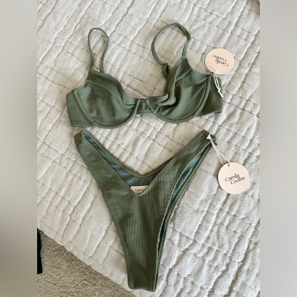 Green Revolve Underwire bikini set (camila coelho)